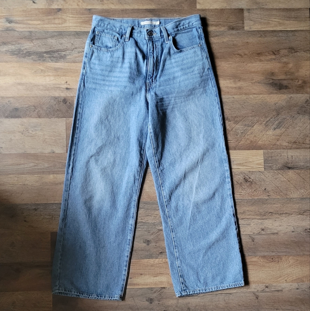 Levi's High Waisted Straight Leg Jeans Waist 30 - Picture 3 of 8